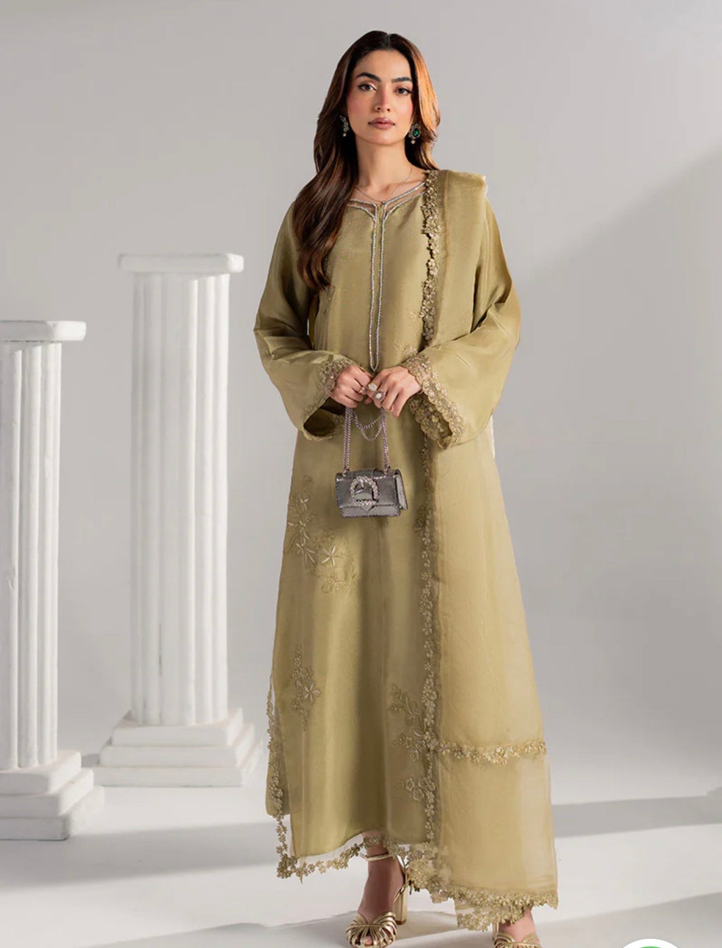 Iry Elai
3 Piece Outfit
